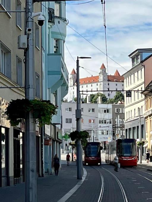 1St May Plaza Bratislava Buitenkant foto